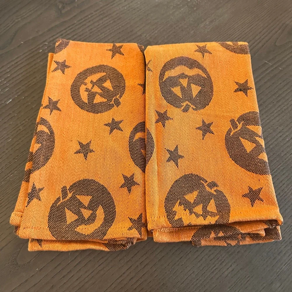 New Target Home Halloween Pumpkin Pie Napkins Set of 2 Orange Jack-O-Lantern 20